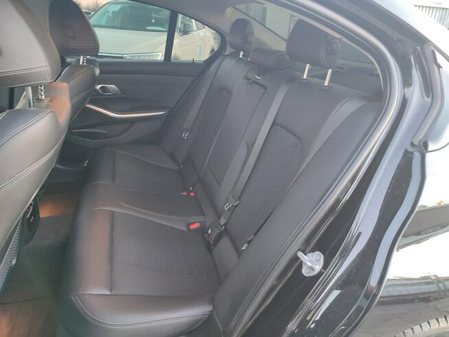 BMW 330 Salon Polska fv23 bezwypadkowy Otwock - zdjęcie 8
