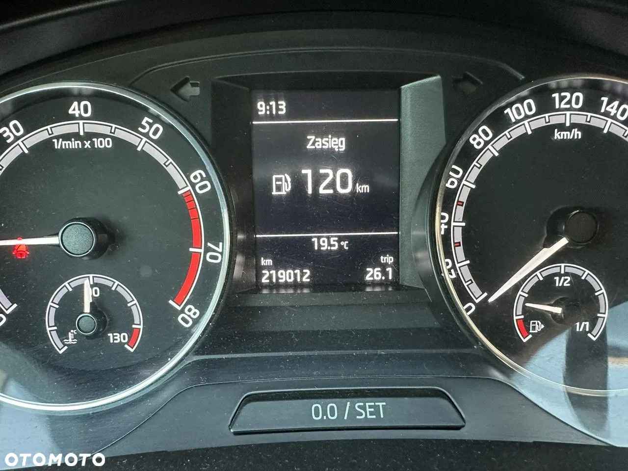 Skoda RAPID 2018 · 219 012 km · 999 cm3 · Benzyna+LPG Tychy - zdjęcie 7