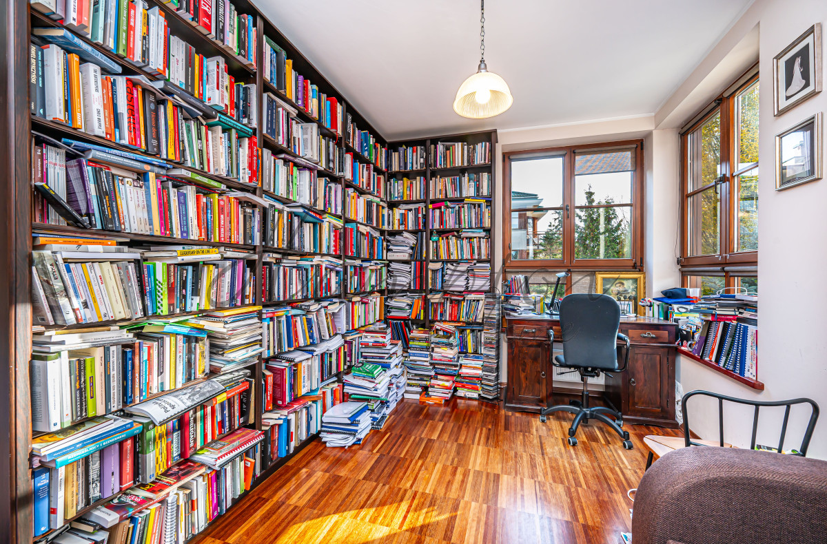 Apartament w ciszy i zieleni na zamkniętym osiedlu Konstancin-Jeziorna - zdjęcie 3