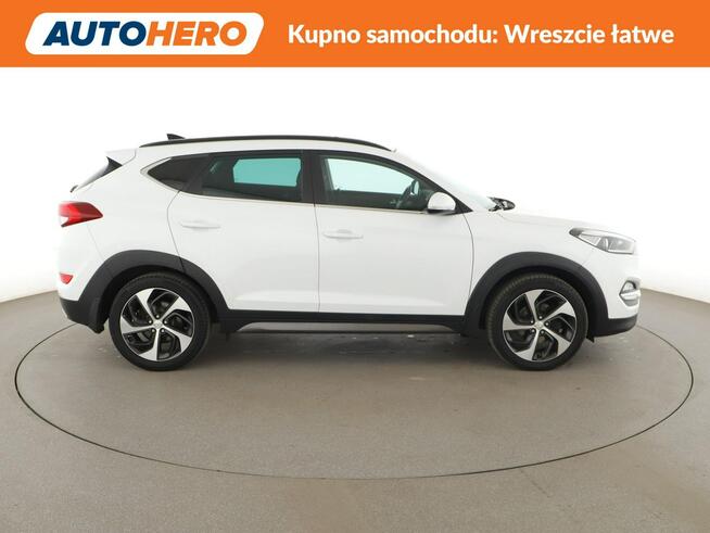 Hyundai Tucson auto klima panorama grzane fotele 4x4 Warszawa - zdjęcie 9