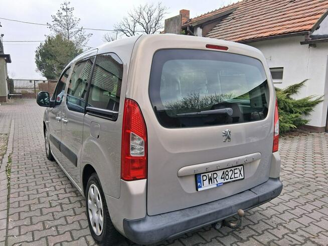 Peugeot Partner 1,6HDI  5 Osób.Klima.Hak.Halogeny.kredyt.OKAZJA Kutno - zdjęcie 4