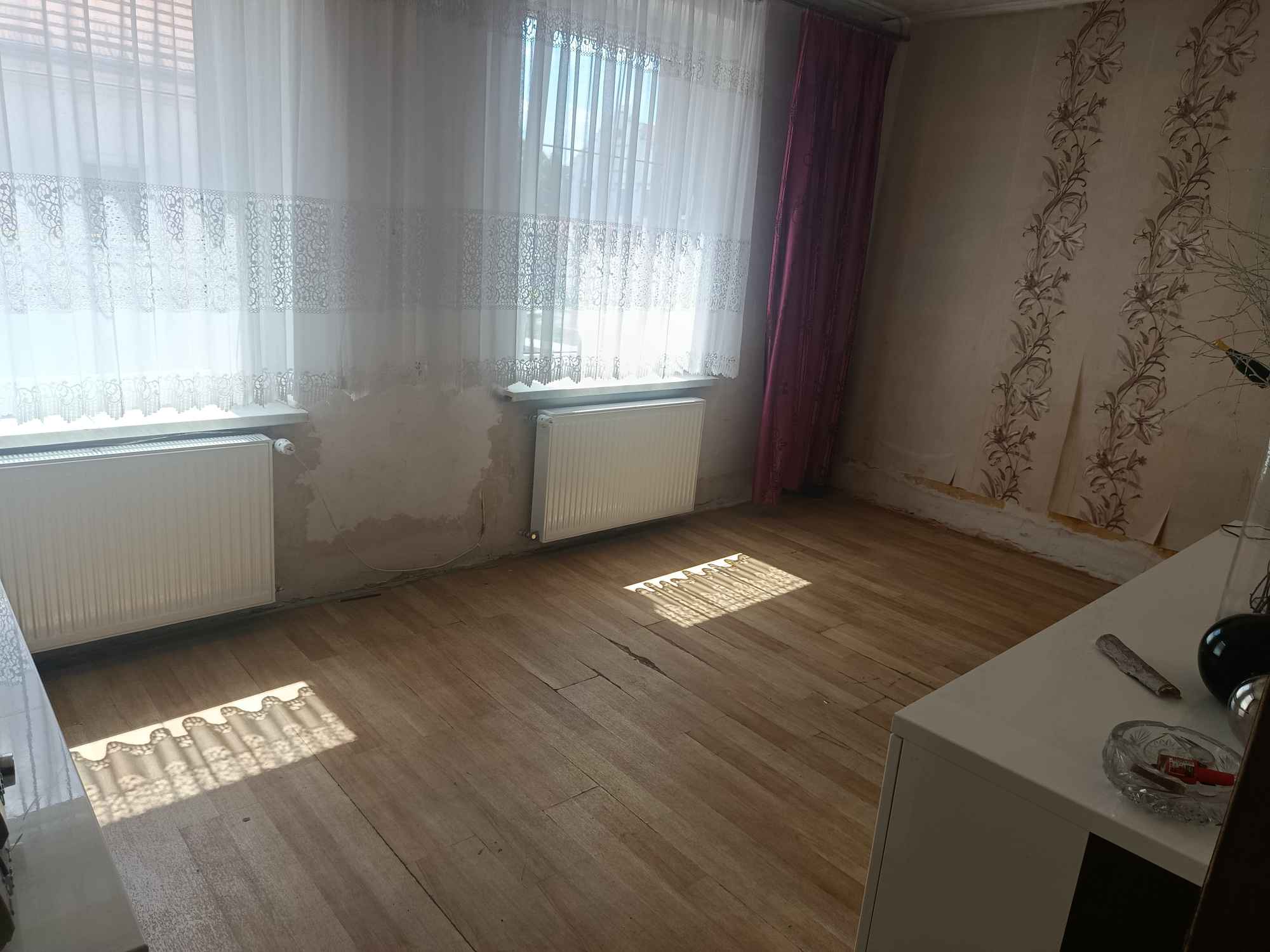 Sprzedam nieruchomosc Pyskowice - zdjęcie 2