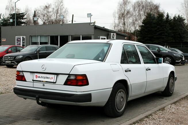 Mercedes W124 Bardzo bogata dokumentacja#Technicznie Perfect Warszawa - zdjęcie 8