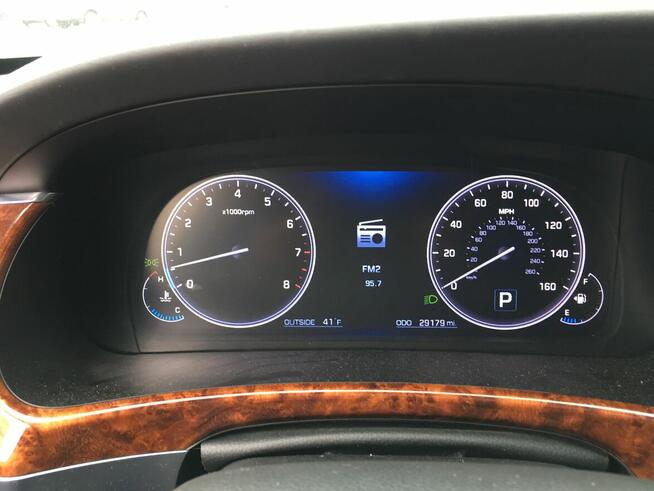 Hyundai Equus Rzeszów - zdjęcie 10