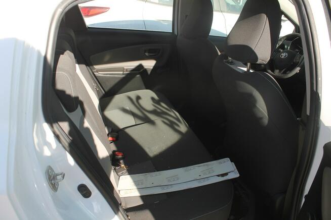 Toyota Yaris Ostrów Wielkopolski - zdjęcie 6