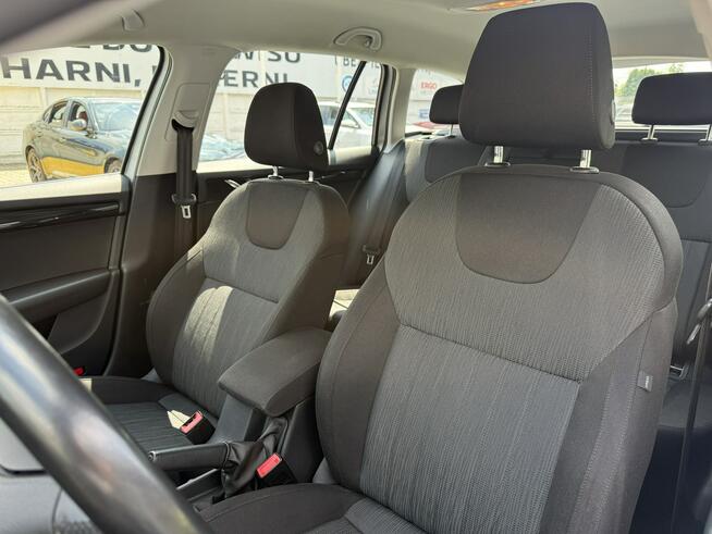 Škoda Octavia 2.0 TDI 150km style 4x4 dsg virtual cockpit acc fv23% Tychy - zdjęcie 11
