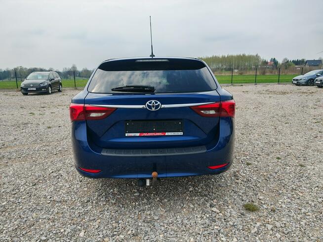 Toyota Avensis Rawa Mazowiecka - zdjęcie 4