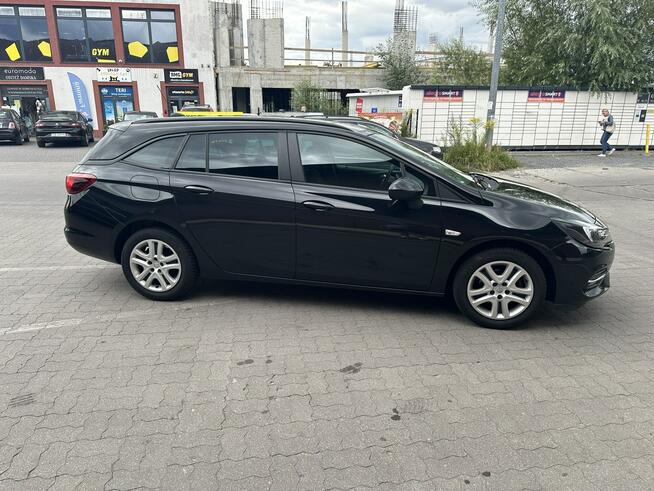 Opel Astra Sports Tourer 1,2 Turbo Jak Nowy Serwisow Bydgoszcz - zdjęcie 11
