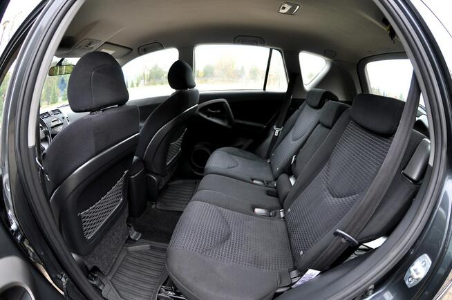 Toyota RAV-4 2.2 D-CAT 177KM 4x4 Climatronic Xenon Płock - zdjęcie 10