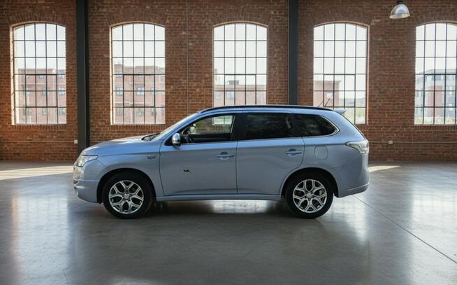 Mitsubishi Outlander Bezwypadkowy Full Opcja 4x4 LED Hak Kamera Kraków - zdjęcie 5