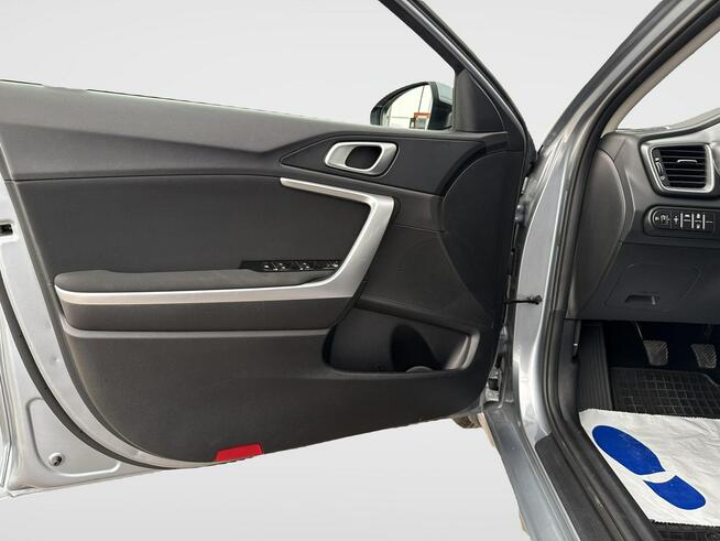 Kia Cee'd 1,5 T-GDI(160 KM) M Salon PL Faktura Vat Warszawa - zdjęcie 9