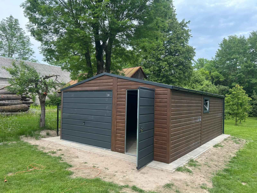 Garaż Blaszany dwuspadowy 5×7 Ciemny Orzech PREMIUM Tczew - zdjęcie 5