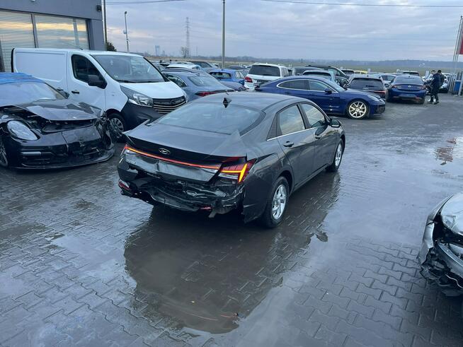 Hyundai Elantra 1.6l LED Kamera Podgrzewanie Klimatronik Gliwice - zdjęcie 5
