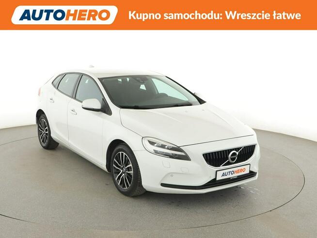Volvo V40 automat full LED navi klima auto czujniki parkowania Warszawa - zdjęcie 10