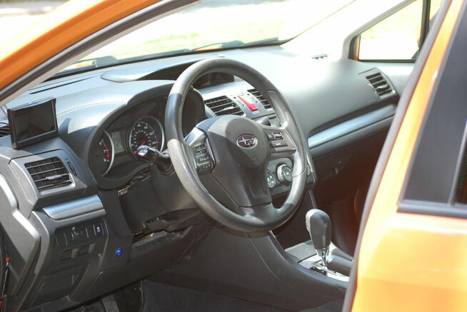 Subaru XV 2.0 Crosstrek Premium ORANGE 4x4 automat Świlcza - zdjęcie 9