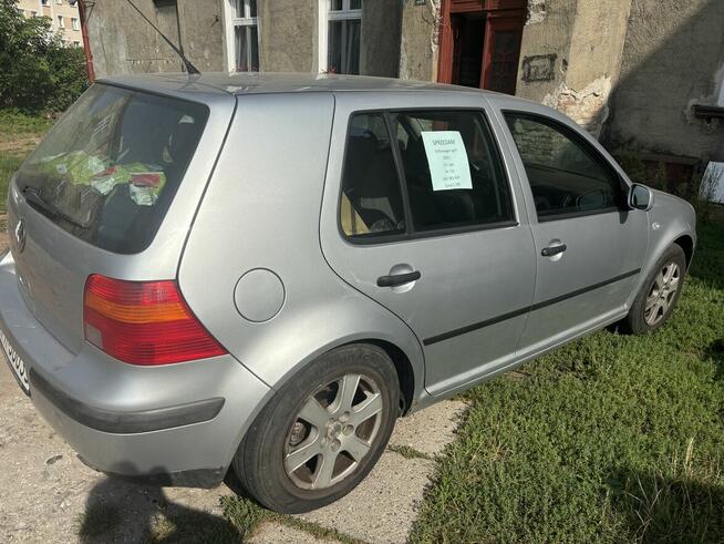 Sprzedam Volkswagen golf z gazem 2002 r Przemyśl - zdjęcie 4