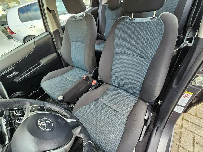 Toyota Yaris Kamera, serwis ,niski przebieg Olsztyn - zdjęcie 10
