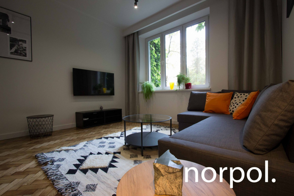 Nowoczesne mieszkanie w kamienicy Krowodrza - zdjęcie 1