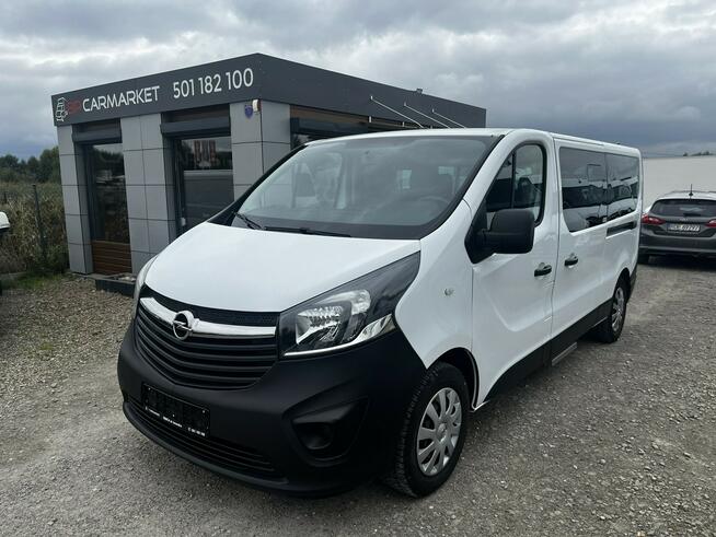 Opel Vivaro l2h1 9 osobowy Dębica - zdjęcie 1