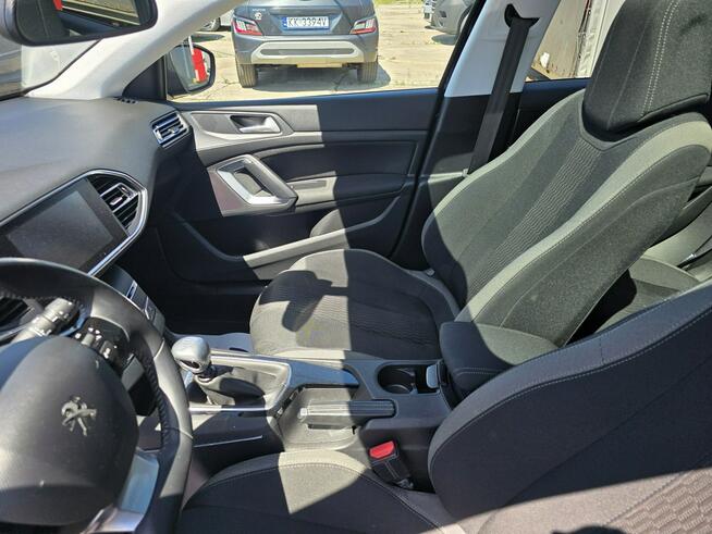 Peugeot 308 130 KM Allure | Panorama | Navi | Kamera | Hak Kraków - zdjęcie 11