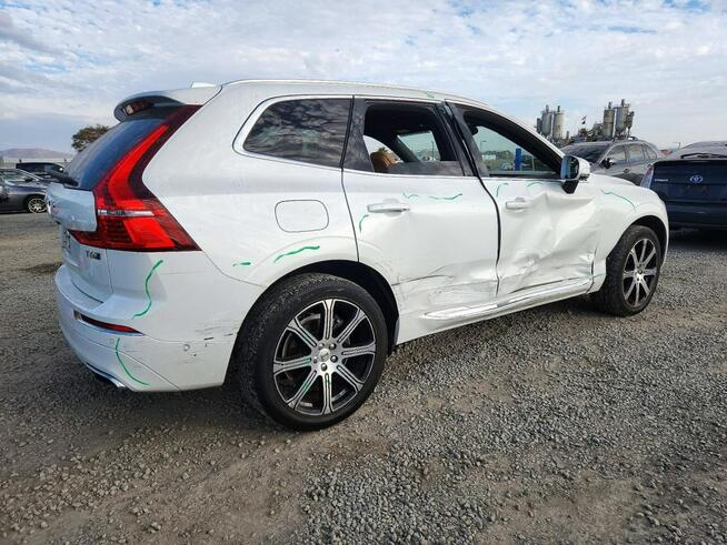 Volvo XC 60 INSCRIPTION / AWD / T6 / niski przebieg Białystok - zdjęcie 4