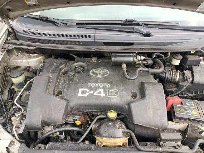 Toyota Corolla Verso 2.0 D-4D 90km 05r Tarnów - zdjęcie 8