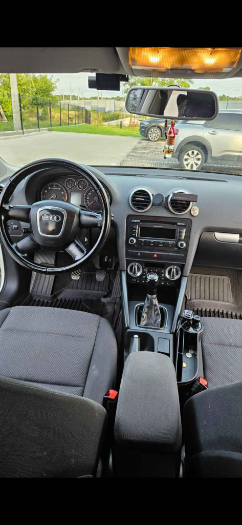 Sprzedam Audi A3 8P biała 2010 Bochnia - zdjęcie 9