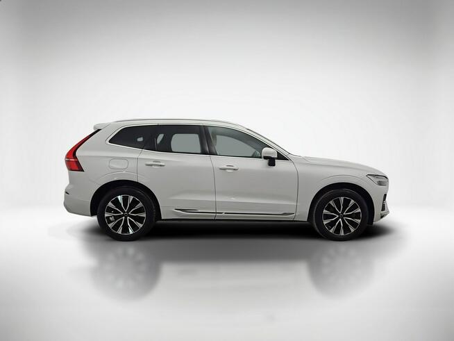 Volvo XC 60 B4 B Plus Bright aut ! Z Polskiego Salonu ! Faktura Vat ! Warszawa - zdjęcie 6