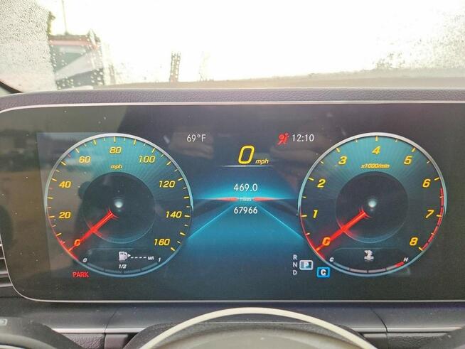 GLE 350 / 4Matic / pakiet AMG / niski przebieg Wrocław - zdjęcie 9