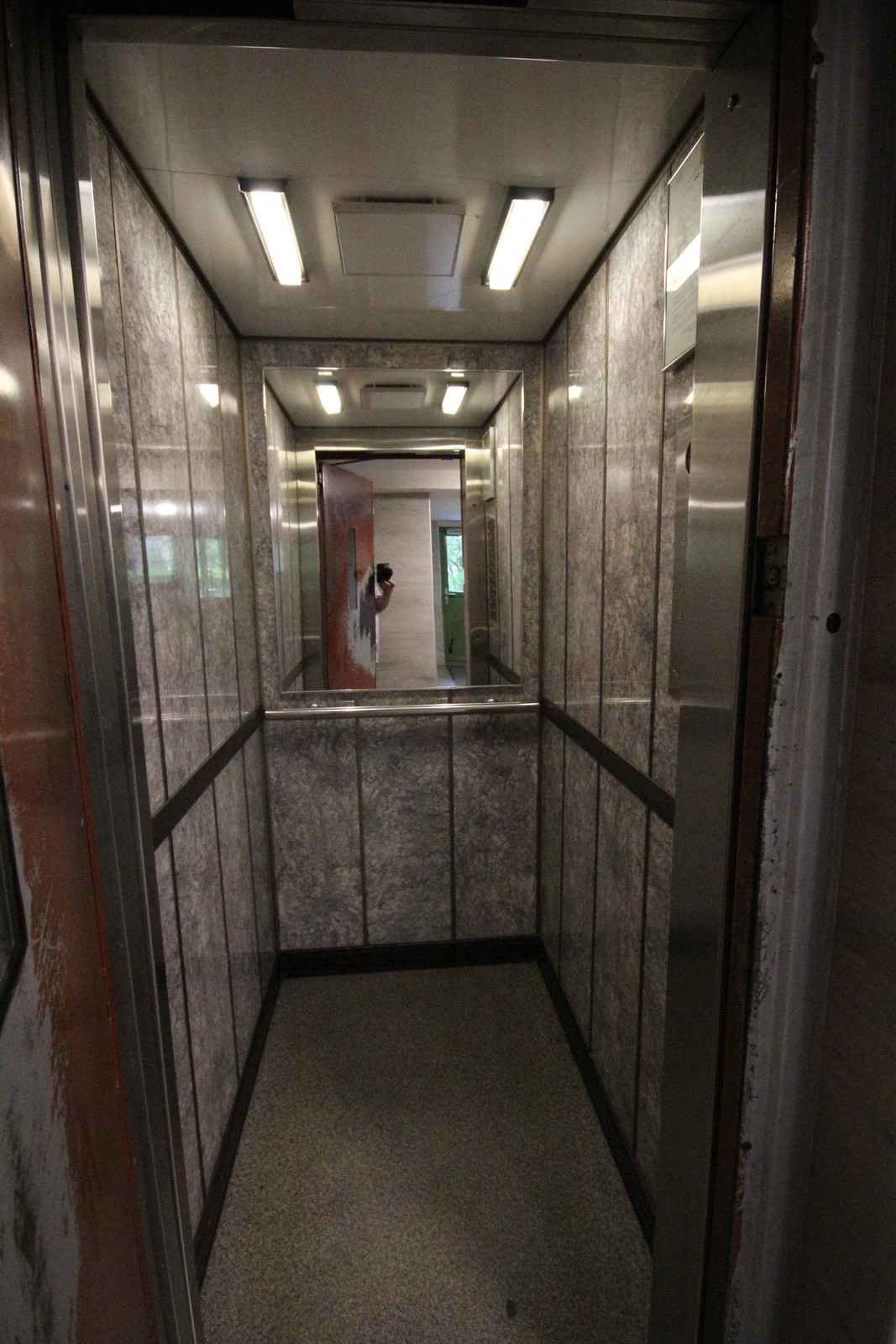 3pok, 47met, okolice Placu Świętego Mikołaja WINDA/ROZKŁAD (Wrocław) Stare Miasto - zdjęcie 12