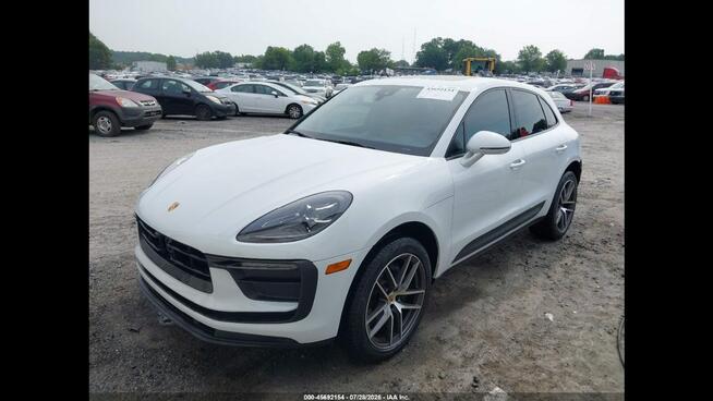MACAN T / AWD / niski przebieg Tarnów - zdjęcie 2