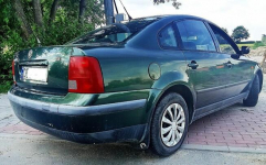 VW PASSAT  Sedan    benz 1.8 Pieszyce - zdjęcie 3