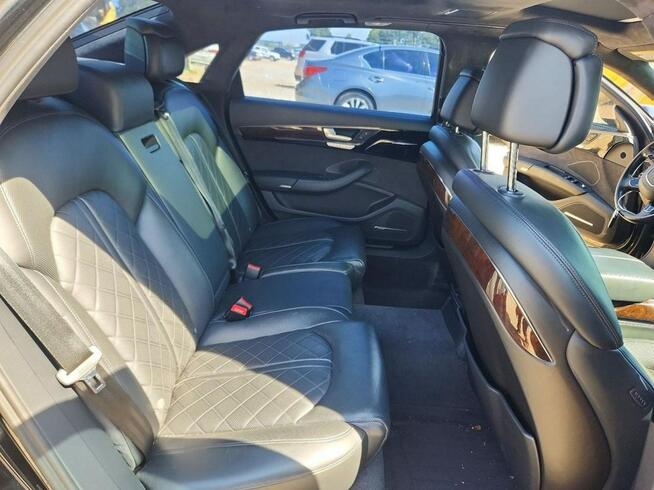 Audi A8 Bogata wersja wyposażenia / 4.0 V8 / niski przebieg Białystok - zdjęcie 10