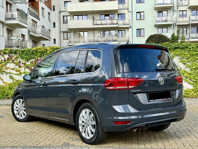 Volkswagen Touran 1.8  Highline DSG Tarnowskie Góry - zdjęcie 2