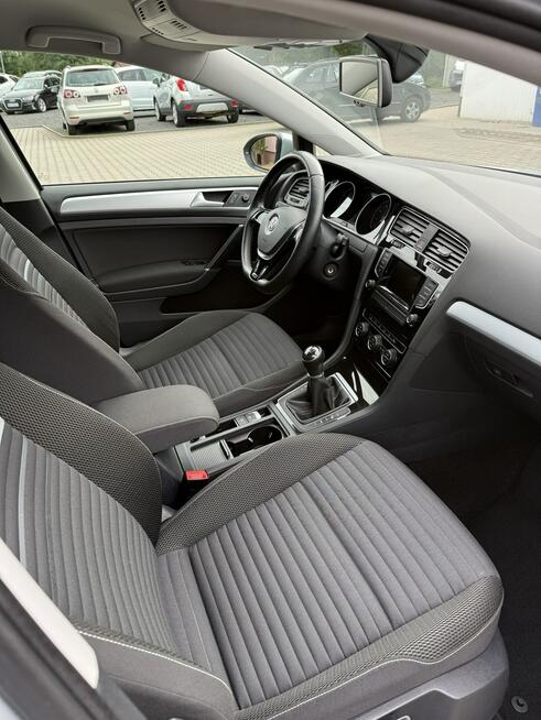 Volkswagen Golf 1,2 tsi   ładny świeżo zarejestrowany z Niemiec. Bolesławiec - zdjęcie 8