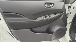 Nissan Leaf 40kWh Acenta ! Z Polskiego Salonu ! Faktura VAT ! Warszawa - zdjęcie 10