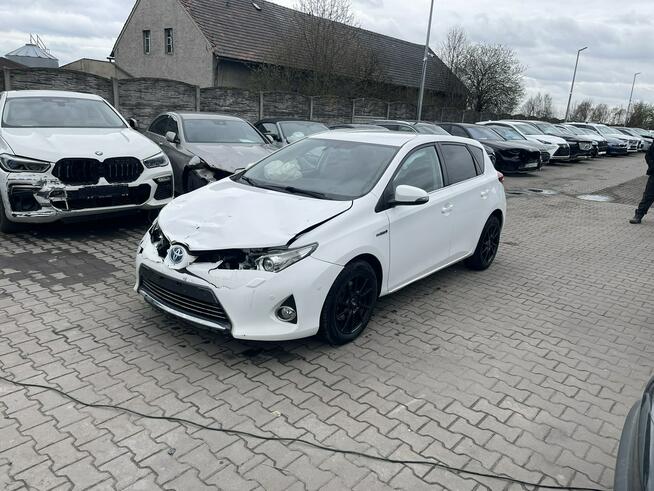 Toyota Auris Executive Hybryda Automat Kamera Podgrzewanie Gliwice - zdjęcie 3