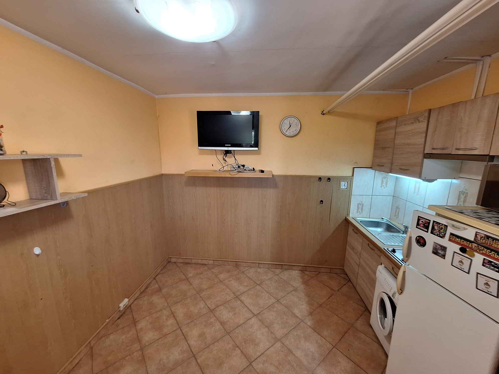 1pok, 17met, Okolice Klimasa PIWNICA/2000 (Wrocław) Krzyki - zdjęcie 2