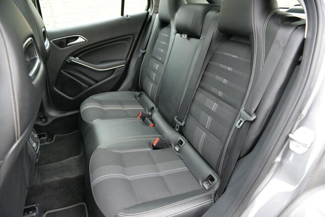 GLA 180 Full LED Navi Kamera Asystenci Szyberdach Półskóra Dąbrowa Górnicza - zdjęcie 10