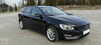 Volvo V60 2.0 D3 5-Cylindrów Lift Led Navi Skóra Parktronik Płock - zdjęcie 2