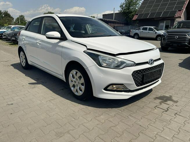 Hyundai i20 Klimatyzacja Gliwice - zdjęcie 2