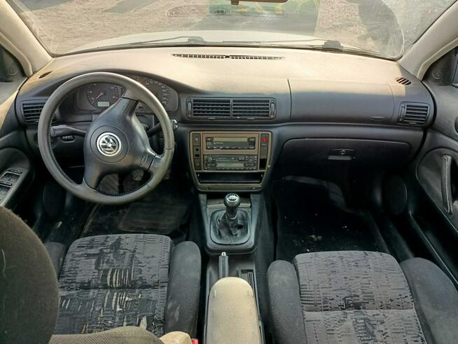 Volkswagen Passat 1.9TDI 90km 00r Tarnów - zdjęcie 7