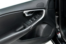 Volvo V40 1.6 Hdi 115 KM Xenon Panorama Skóra  Digital Led Full Opcja Płock - zdjęcie 12