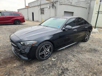 Mercedes C 300 4Matic / pakiet AMG / niski przebieg
