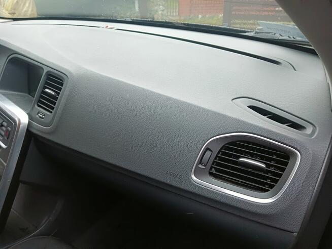 volvo v60 2011 d3 163KM Niepołomice - zdjęcie 5