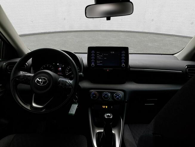 Toyota Yaris Komorniki - zdjęcie 9