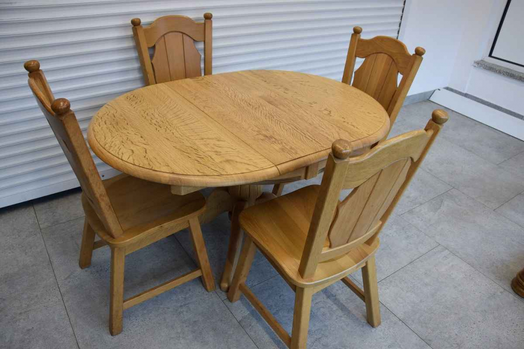 stół rozkładany i 4 krzesła - komplet z drewna dębowego - jak nowy Olsztyn - zdjęcie 4