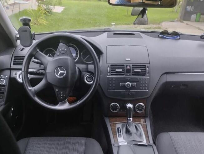 Sprzedam Mercedesa Kowalowa - zdjęcie 4