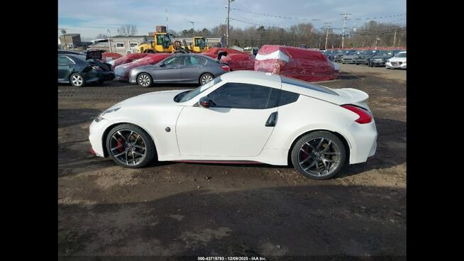 Nissan 370 Z NISMO / Automat / niski przebieg Chwaszczyno - zdjęcie 8