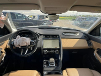 Jaguar E-Pace AWD Automat Kamera Skóra Pamięć Meridian Gliwice - zdjęcie 9